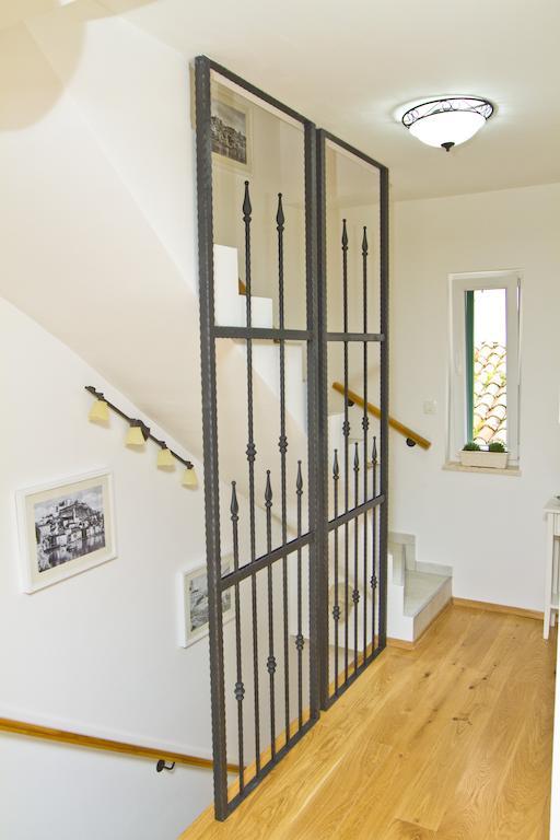 Apartments Nove Crkve Šibenik Rom bilde